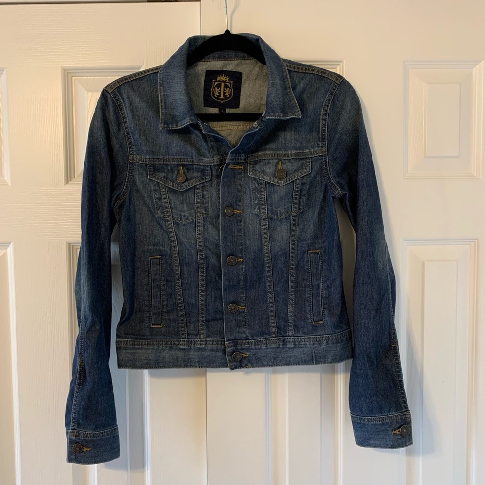 ⭐️Host Pick⭐️ Talbots jean jacket